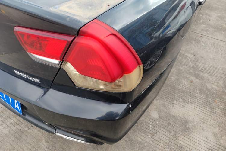 Used Soueast V3 Lingyue 2015 1.5L AMT Happiness Edition Right Rear Taillight