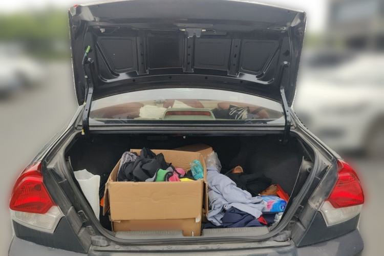 Used Soueast V3 Lingyue 2015 1.5L Manual Happiness Edition Trunk