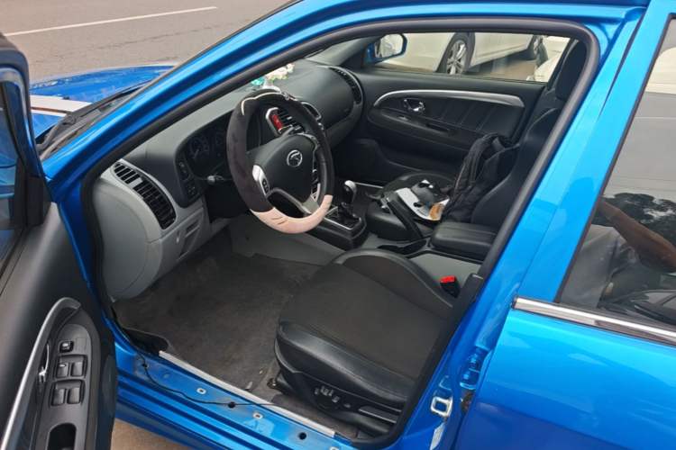 Used Soueast V3 Lingyue 2015 1.5L Manual Style Edition Left Front Seat
