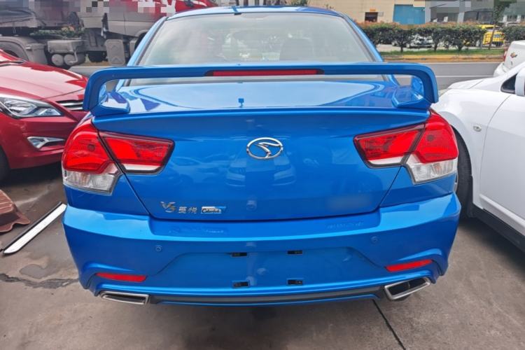 Used Soueast V3 Lingyue 2015 1.5L Manual Style Edition Rear