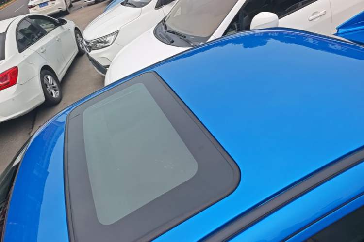 Used Soueast V3 Lingyue 2015 1.5L Manual Style Edition Roof