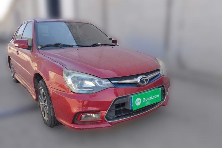 Used Soueast V3 Lingyue 2015 1.5L Manual Style Edition Front Right 45 Deg
