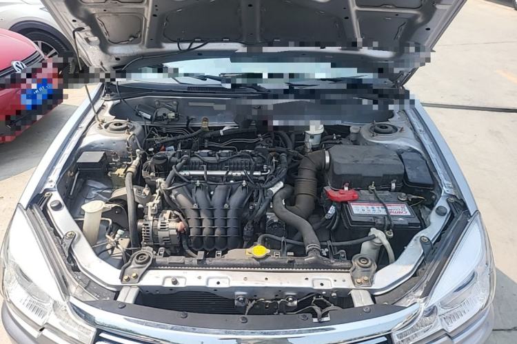 Used Soueast V3 Lingyue 2015 1.5L Manual Happiness Edition Engine Bay