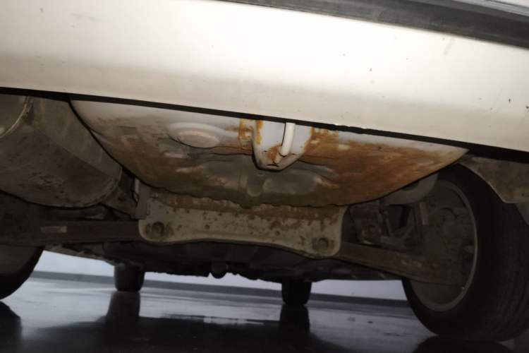 Used Soueast V3 Lingyue 2015 1.5L Manual Style Edition Chassis Rear