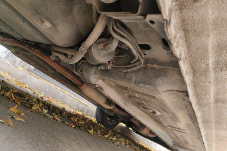 Used Soueast V3 Lingyue 2015 1.5L AMT Happiness Edition Chassis Rear Right