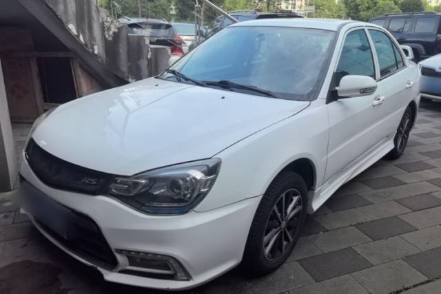 Used Soueast V3 Lingyue 2015 1.5L Manual Style Edition