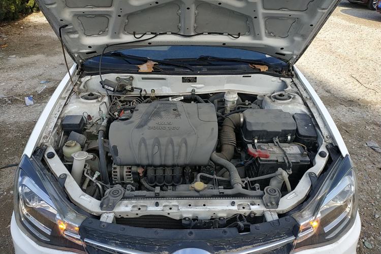 Used Soueast V3 Lingyue 2015 1.5L Manual Happiness Edition Engine Bay