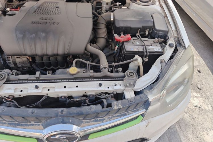 Used Soueast V3 Lingyue 2015 1.5L Manual Style Edition Engine Bay Left