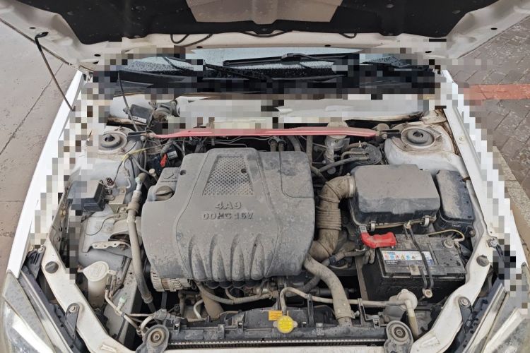 Used Soueast V3 Lingyue 2015 1.5L Manual Happiness Edition Engine Bay