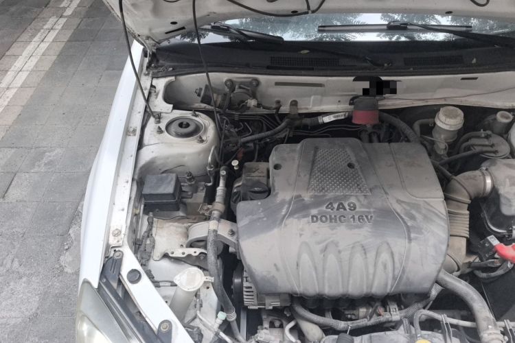 Used Soueast V3 Lingyue 2015 1.5L Manual Happiness Edition Engine Bay Right