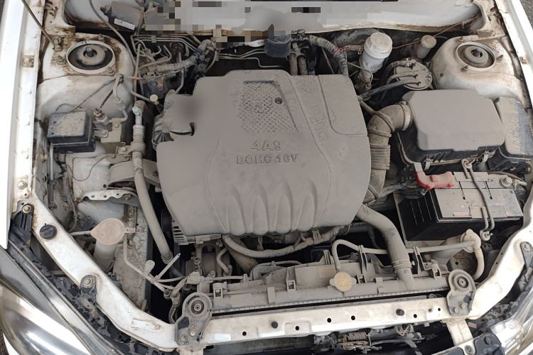 Used Soueast V3 Lingyue 2015 1.5L Manual Happiness Edition Engine Bay