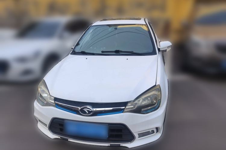 Used Soueast V3 Lingyue 2015 1.5L Manual Style Edition Exterior 1