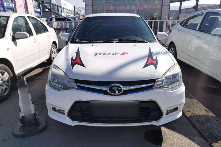 Used Soueast V3 Lingyue 2015 1.5L Manual Style Edition Exterior 1