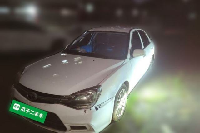 Used Soueast V3 Lingyue 2015 1.5L Manual Happiness Edition