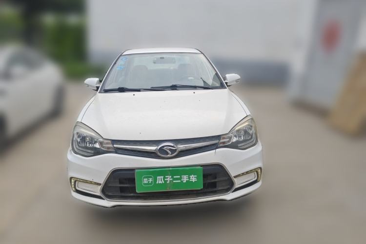 Used Soueast V3 Lingyue 2015 1.5L Manual Happiness Edition Front