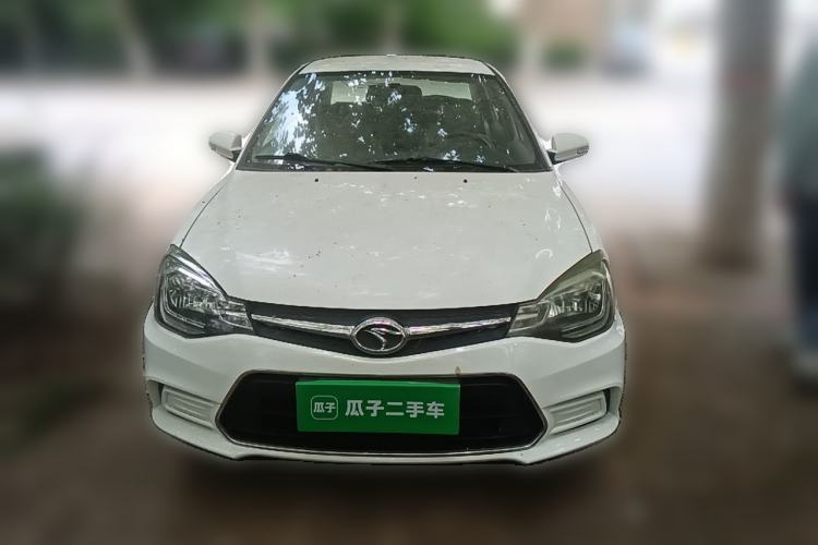 Used Soueast V3 Lingyue 2015 1.5L Manual Happiness Edition Front