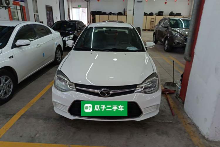 Used Soueast V3 Lingyue 2015 1.5L AMT Happiness Edition Front