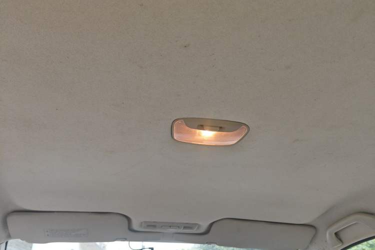 Used Soueast V3 Lingyue 2015 1.5L Manual Happiness Edition Headliner