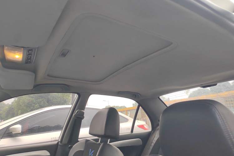 Used Soueast V3 Lingyue 2015 1.5L Manual Style Edition Headliner
