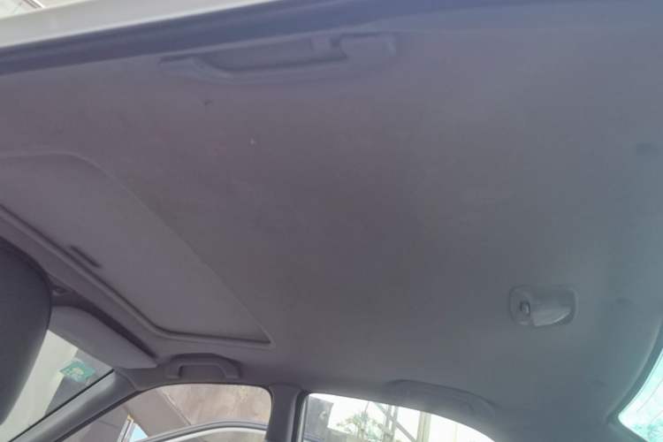 Used Soueast V3 Lingyue 2015 1.5L Manual Style Edition Headliner