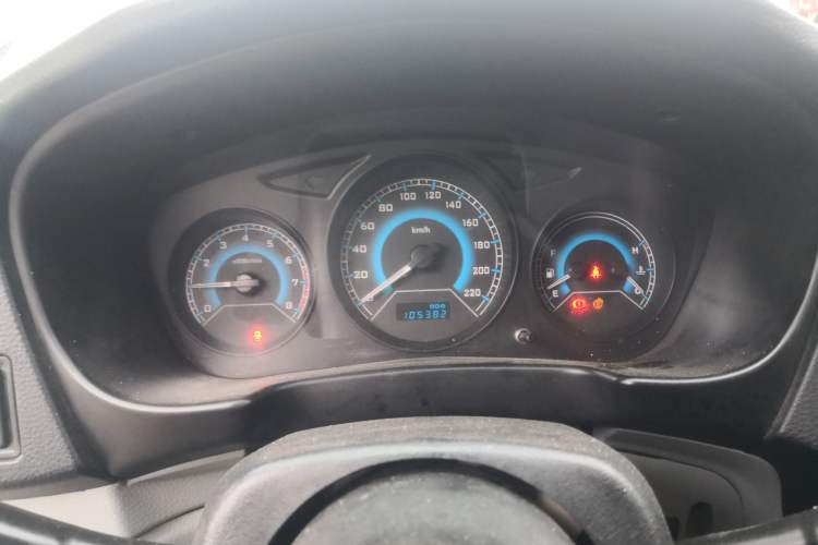 Used Soueast V3 Lingyue 2015 1.5L Manual Style Edition Instrument Cluster