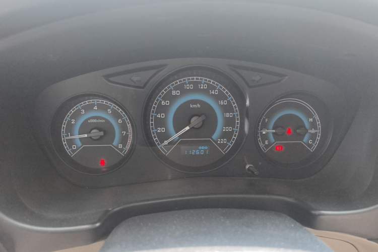 Used Soueast V3 Lingyue 2015 1.5L Manual Happiness Edition Instrument Cluster