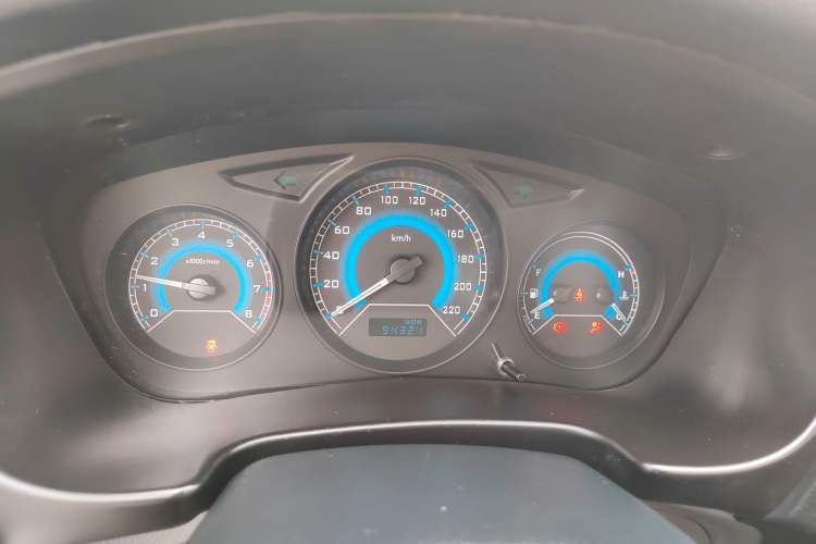 Used Soueast V3 Lingyue 2015 1.5L Manual Style Edition Instrument Cluster