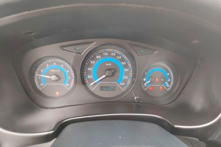 Used Soueast V3 Lingyue 2015 1.5L Manual Style Edition Instrument Cluster