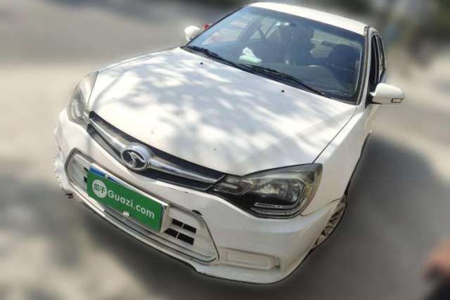 Used Soueast V3 Lingyue 2015 1.5L AMT Happiness Edition