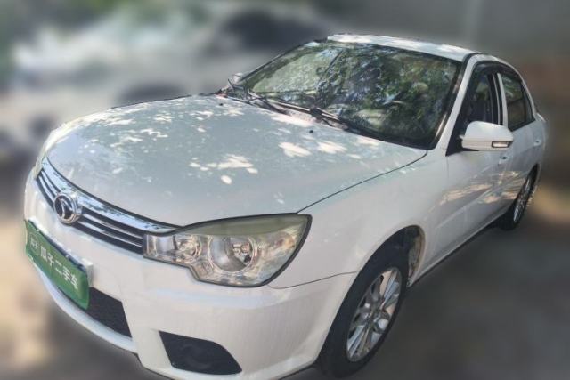Used Soueast V3 Lingyue 2015 1.5L Manual Happiness Edition