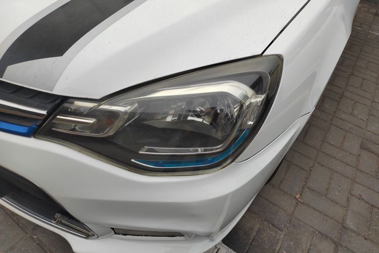 Used Soueast V3 Lingyue 2015 1.5L Manual Style Edition Left Front Headlight