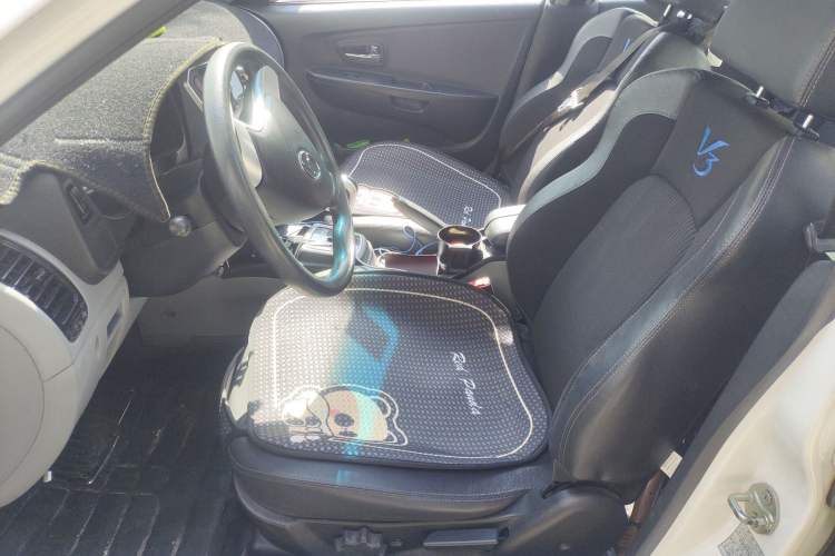 Used Soueast V3 Lingyue 2015 1.5L AMT Happiness Edition Left Front Seat