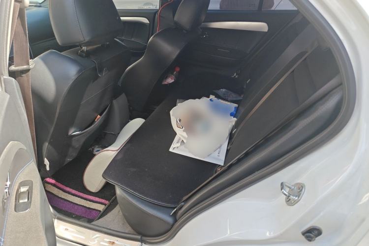 Used Soueast V3 Lingyue 2015 1.5L Manual Style Edition Left Rear Seat