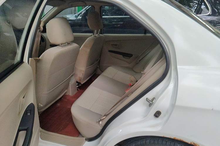 Used Soueast V3 Lingyue 2015 1.5L Manual Smart Edition Left Rear Seat