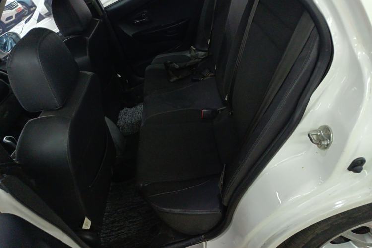Used Soueast V3 Lingyue 2015 1.5L AMT Happiness Edition Left Rear Seat