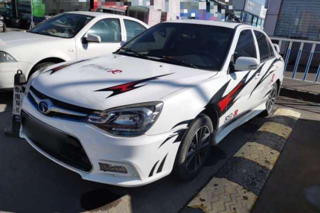 Used Soueast V3 Lingyue 2015 1.5L Manual Style Edition