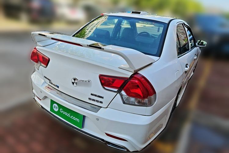 Used Soueast V3 Lingyue 2015 1.5L Manual Style Edition Rear Right 45 Deg