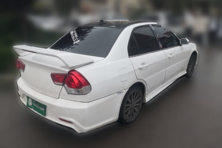 Used Soueast V3 Lingyue 2015 1.5L Manual Style Edition Rear Right 45 Deg