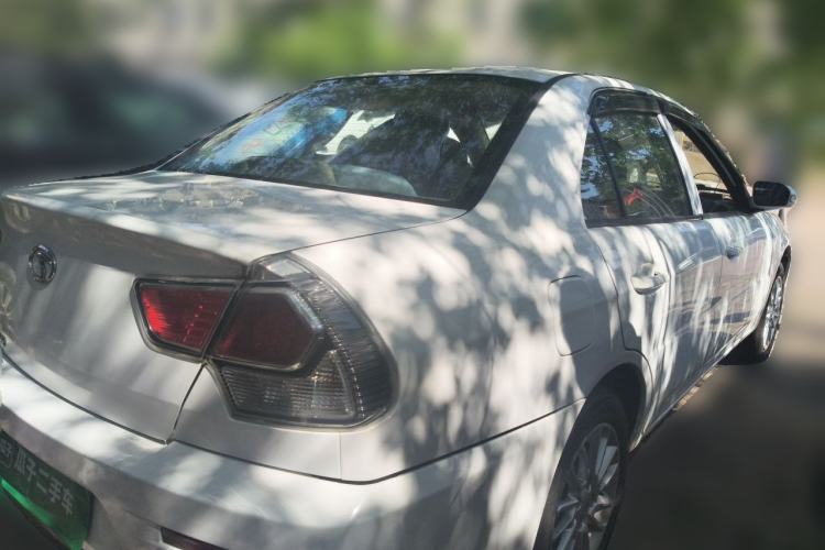 Used Soueast V3 Lingyue 2015 1.5L Manual Happiness Edition Rear Right 45 Deg