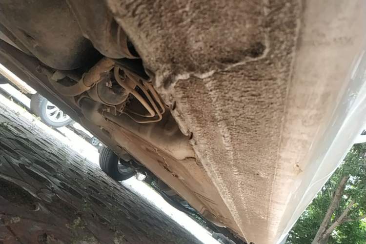 Used Soueast V3 Lingyue 2015 1.5L Manual Happiness Edition Right Side Sill