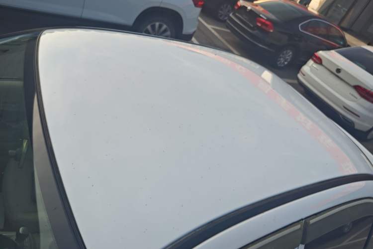 Used Soueast V3 Lingyue 2015 1.5L Manual Happiness Edition Roof