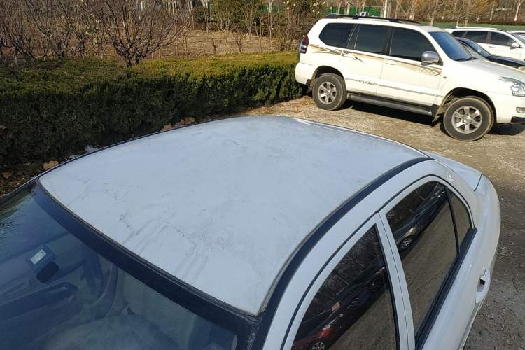 Used Soueast V3 Lingyue 2015 1.5L Manual Happiness Edition Roof