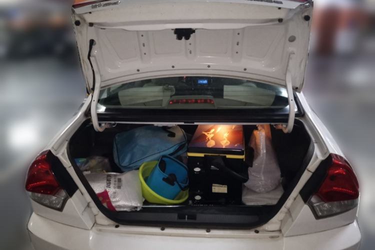Used Soueast V3 Lingyue 2015 1.5L Manual Happiness Edition Trunk