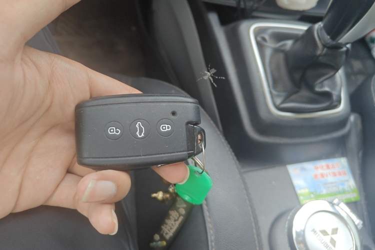 Used Soueast V3 Lingyue 2015 1.5L Manual Style Edition Vehicle Key