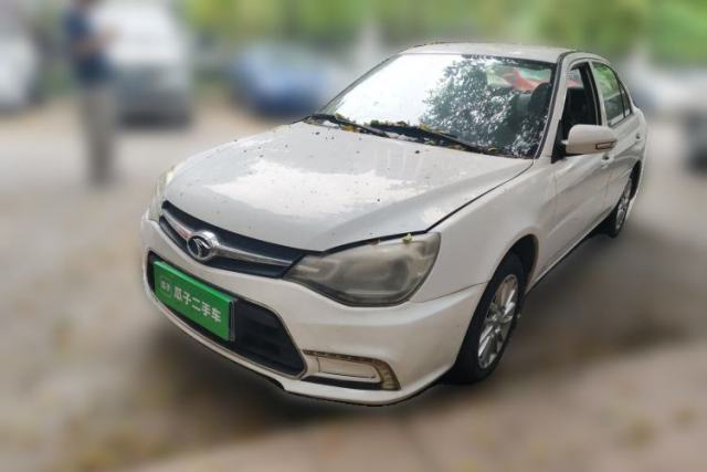 Used Soueast V3 Lingyue 2015 1.5L AMT Happiness Edition