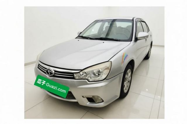 Używany Soueast V3 Lingyue 2017 1.5L Manual Xiqi Edition