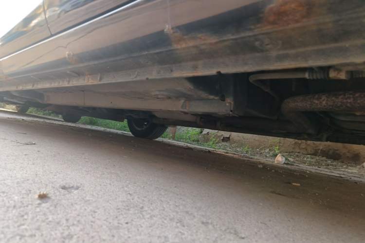 Used Soueast V5 Lingzhi 2012 1.5L Manual Comfort Edition Chassis Rear Left