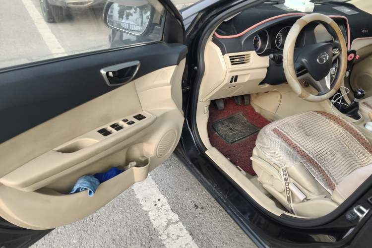 Used Soueast V5 Lingzhi 2012 1.5L Manual Comfort Edition Driver Seat