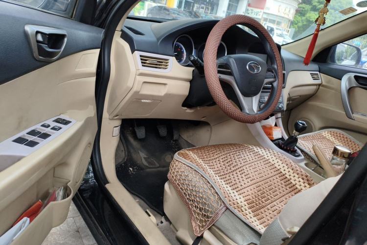 Used Soueast V5 Lingzhi 2012 1.5L Manual Comfort Edition Driver Seat