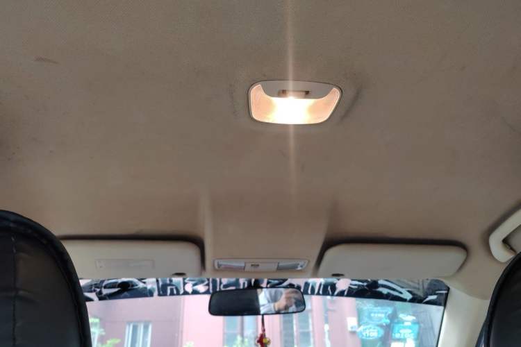 Used Soueast V5 Lingzhi 2012 1.5L Manual Standard Edition Headliner